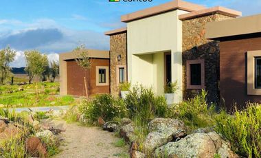 Casa en venta | Vista a montañas y naturaleza viva | Valle de Guadalupe