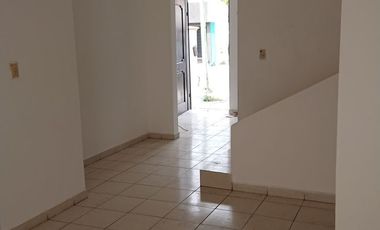 Rento casa 2 recamaras en Lomas Jardines, Garcia, Nuevo Leon