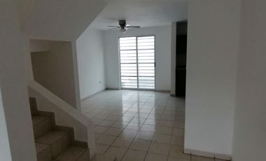 Rento casa 2 recamaras en Lomas Jardines, Garcia, Nuevo Leon