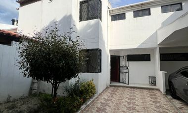 casa en alquiler en conjunto villa sara 1