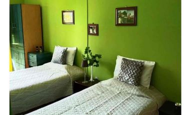 Vende Hermosa casa en el casco patrimonial en Santiago, Barrio Yungay, Avenida Ricardo Cumming N 582, 584