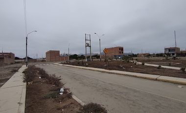 Venta de terreno de 120 m2 en ¨las brisas de barranca