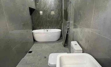 BRAND new house with pool in Talamban