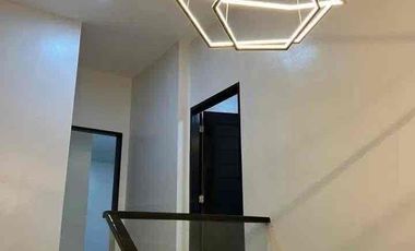 BRAND new house with pool in Talamban