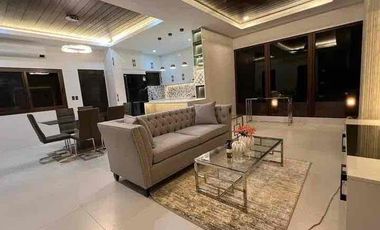 BRAND new house with pool in Talamban