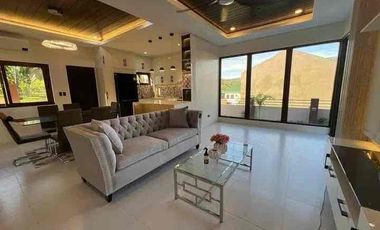 BRAND new house with pool in Talamban