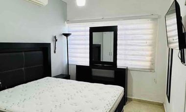 Vive con Estilo y Confort en Esta Hermosa Casa Amueblada con Alberca y Seguridad 24/7!