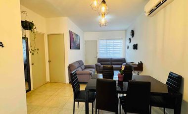 Vive con Estilo y Confort en Esta Hermosa Casa Amueblada con Alberca y Seguridad 24/7!