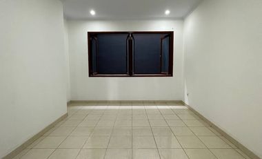 Rumah Dijual SIAP HUNI Jakarta Timur Area Pulo Gadung Dekat Tol Rawamangun UNJ Jaktim [AR116]
