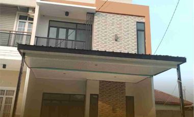 Rumah Dijual Di Jatimakmur Pondok Gede Kota Bekasi [MURAH] SIAP HUNI Bonus KOLAM RENANG [AHZV]