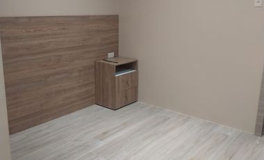 Suite Semiamoblada en Alquiler en  Urbanización Cerrada, Norte de Guayaquil, Planta Baja, 1 Habitación, 1 Baño, Seguridad, Parqueo.