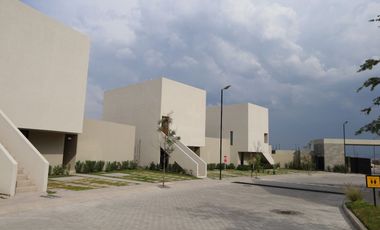 CASA EN VENTA SOLO UNA PLANTA EN ZARÚ CERCA DE LA ANÁHUAC