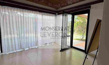Se vende Hermosa Casa de una planta en Españita con Gran Jardín.