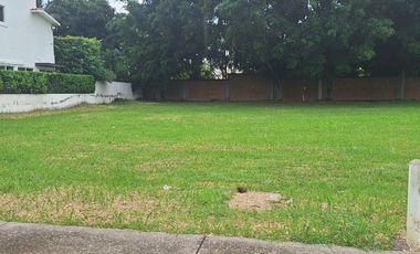 VENDO TERRENO PLANO EN PARAISO COUNTRY CLUB