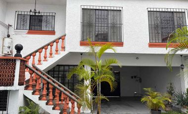 SE RENTA BONITO DEPARTAMENTO PARA OFICINAS, CONSULTORIOS O DEPAACHOS