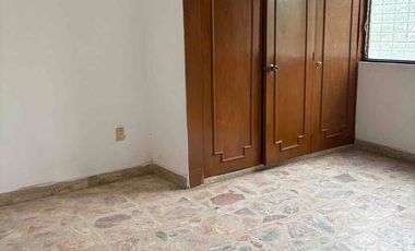 SE RENTA BONITO DEPARTAMENTO PARA OFICINAS, CONSULTORIOS O DEPAACHOS