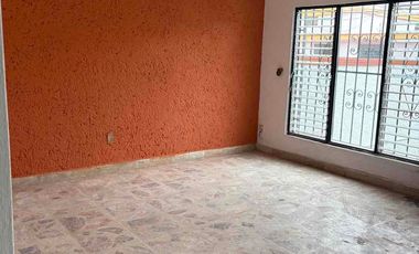 SE RENTA BONITO DEPARTAMENTO PARA OFICINAS, CONSULTORIOS O DEPAACHOS