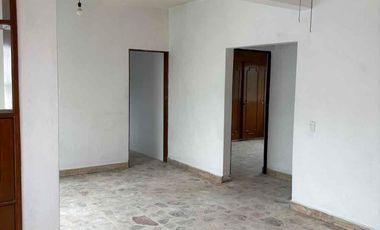 SE RENTA BONITO DEPARTAMENTO PARA OFICINAS, CONSULTORIOS O DEPAACHOS