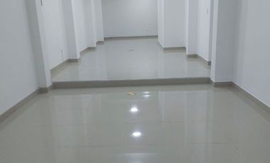 Alquilo local comercial La Molina S/. 4,500 Soles.