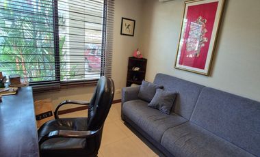 Casa en Venta en Urb. Rio Guayas, 5 Habitaciones, 4 Baños, Seguridad, Norte de Guayaquil
