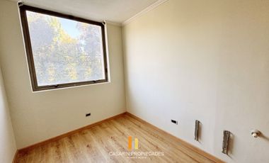 Venta 3D/2B en Av Las Condes, a pasos del Puente nuevo y 2 cuadras Mall Sport