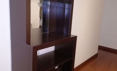 ALQUILO DEPARTAMENTO CON COCHERA EN MIRAFLORES CERCA A LARCOMAR