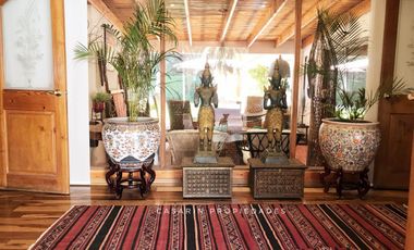 Venta Gran casa en Manquehue Oriente 6 dorm.