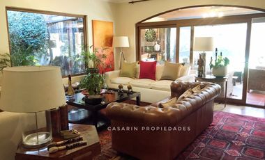 Venta Gran casa en Manquehue Oriente 6 dorm.
