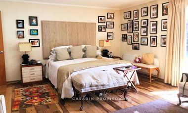 Venta Gran casa en Manquehue Oriente 6 dorm.