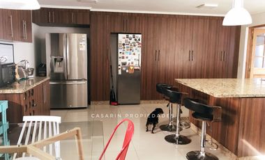 Venta Gran casa en Manquehue Oriente 6 dorm.