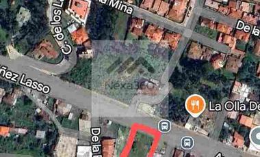 Terreno en venta en la Av. Ordóñez Lasso, diagonal a la entrada a Río Amarillo, 940m2, Iprus para 7-9 pisos.
