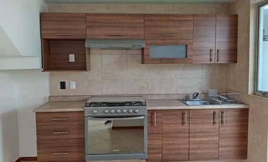 CASA A 2 MINS DEL HEB EL MIRADOR