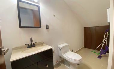 Casa en venta | Amplios espacios | 870m2 Terreno | Dentro de la ciudad