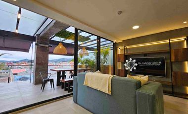 EN VENTA - ESPECTACULAR LOFT, CON AMPLIA TERRAZA, INCREÍBLE DECORACIÓN Y DISEÑO