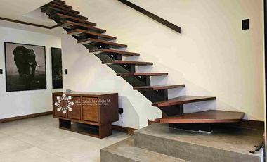 EN VENTA - ESPECTACULAR LOFT, CON AMPLIA TERRAZA, INCREÍBLE DECORACIÓN Y DISEÑO