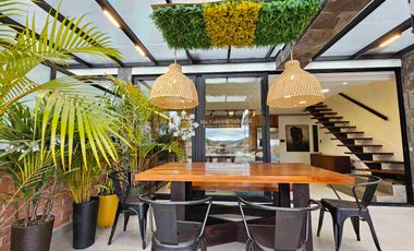 EN VENTA - ESPECTACULAR LOFT, CON AMPLIA TERRAZA, INCREÍBLE DECORACIÓN Y DISEÑO