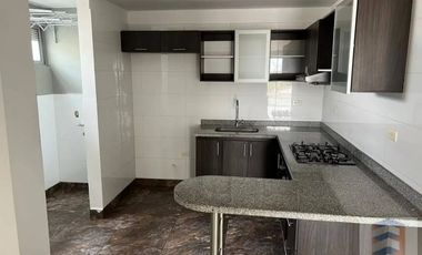 APARTAMENTO EN EDIFICIO BALCONES DE LOS HELECHOS