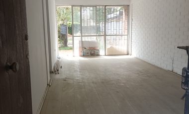 Venta Departamento Exelente estado estacionamienot 74 mtros de patio