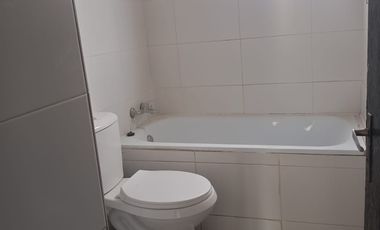 Venta Departamento Exelente estado estacionamienot 74 mtros de patio