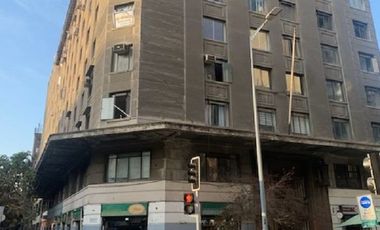 Arriendo Excelente Oficina 2 privados
