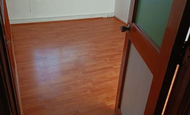 Arriendo Excelente Oficina 2 privados