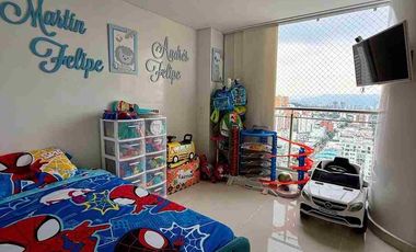 SE VENDE APTO CON EXCELENTE VISTA EN CABECERA