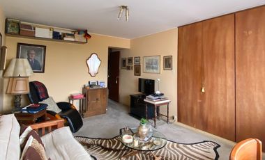 Exclusivo departamento en San Isidro! Vista impresionante a parque! Precio de ocasión !!