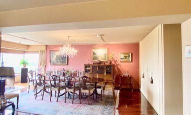 Exclusivo departamento en San Isidro! Vista impresionante a parque! Precio de ocasión !!