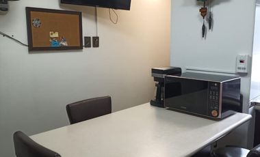 CON 3 ESTACIONAMIENTOS AMPLIO DEPARTAMENTO