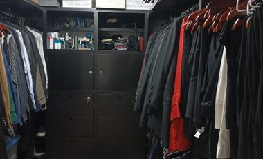 CON 3 ESTACIONAMIENTOS AMPLIO DEPARTAMENTO