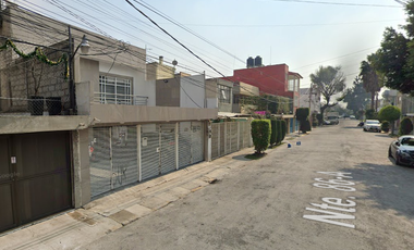 🏡 “Gran Oportunidad en GAM: Casa familiar con excelente conectividad a 1 cuadra de Gran Canal”