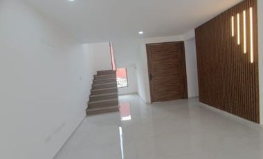 CASA EN VENTA EN FRACCIONAMIENTO EN EL BARREAL, SAN ANDRÉS CHOLULA, PUE