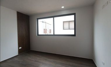 CASA EN VENTA EN FRACCIONAMIENTO EN EL BARREAL, SAN ANDRÉS CHOLULA, PUE