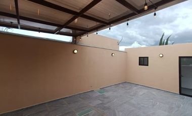 CASA EN VENTA EN FRACCIONAMIENTO EN EL BARREAL, SAN ANDRÉS CHOLULA, PUE